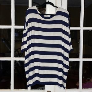 Navy & White tunic with pockets